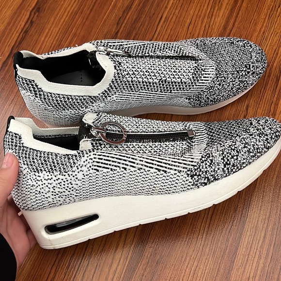 Dkny Shoes - DKNY sneaker wedges